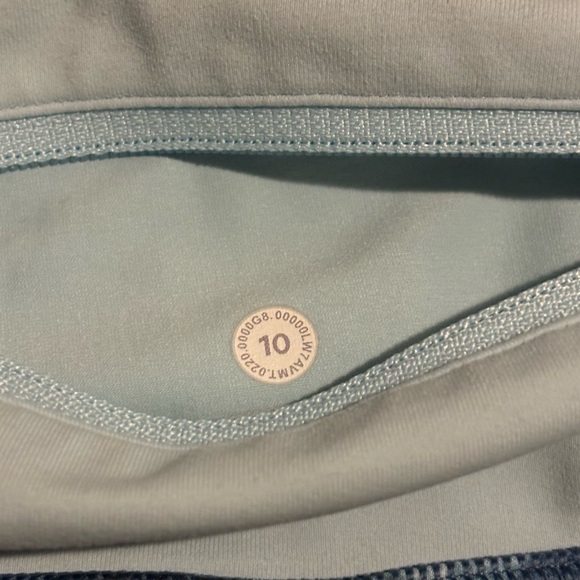 Lululemon speed up shorts! - Picture 6 of 7